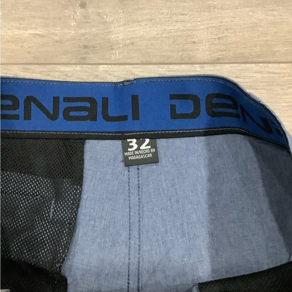 Men's Denali 32 Medium Golf Shorts Khakis Chino Blue Lightweight Stretch NWOT - Picture 6 of 8